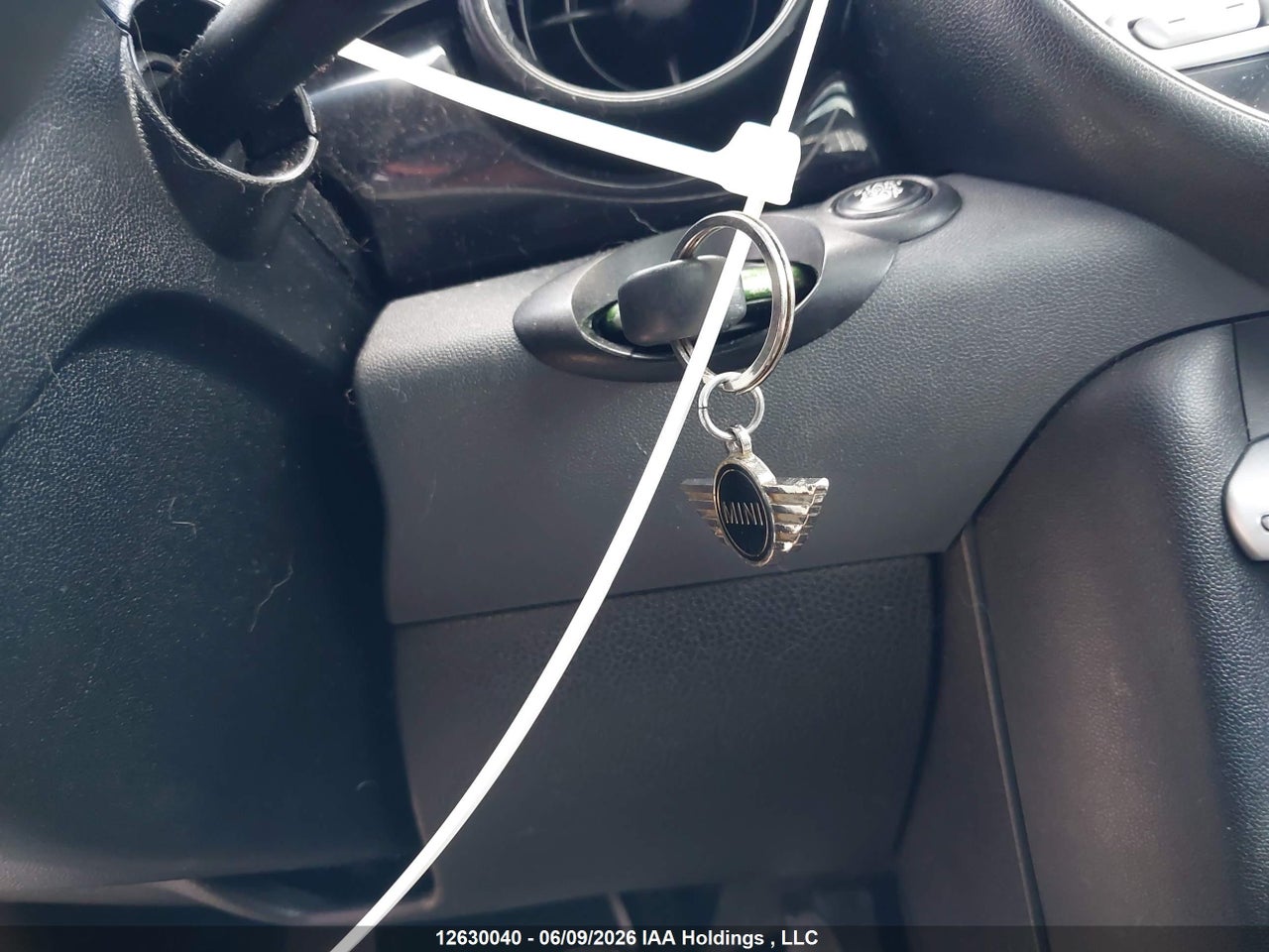 2010 MINI COOPER HARDTOP thumbnail 11