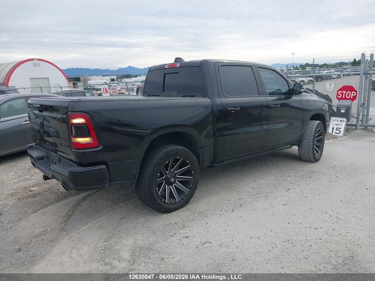 2019 RAM 1500 REBEL thumbnail 5