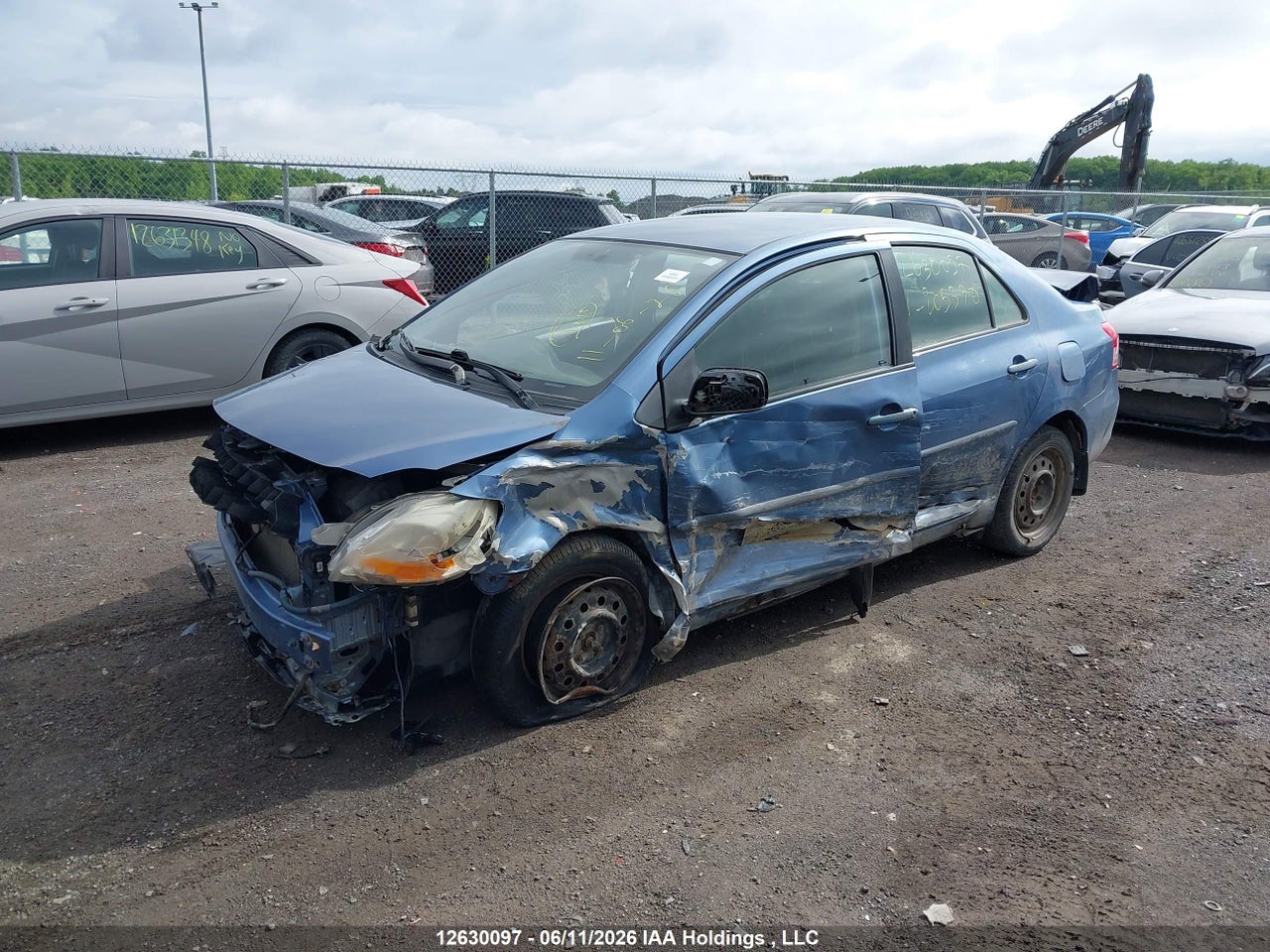 2008 TOYOTA YARIS thumbnail 3