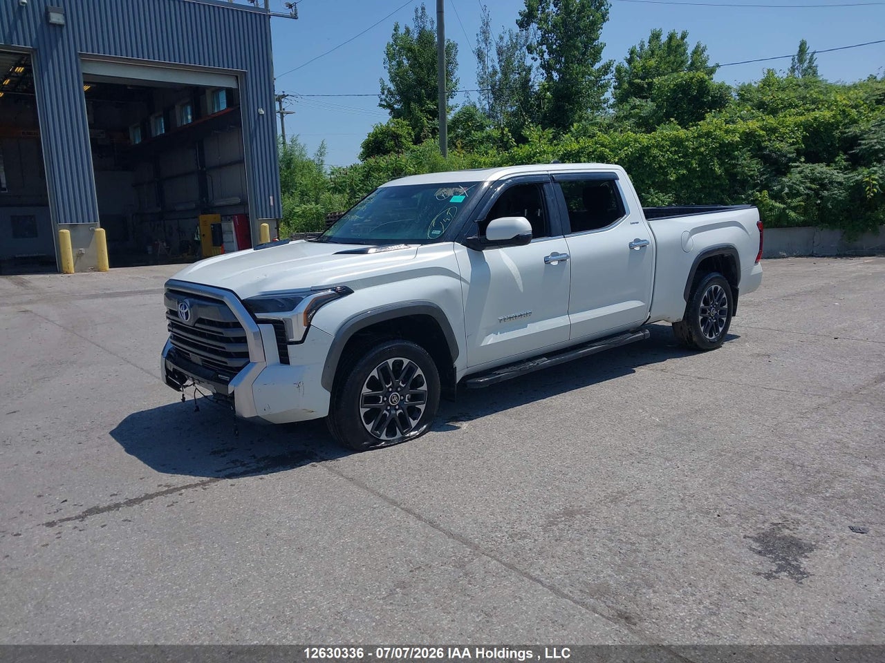 2023 TOYOTA TUNDRA CREWMAX LIMITED thumbnail 3