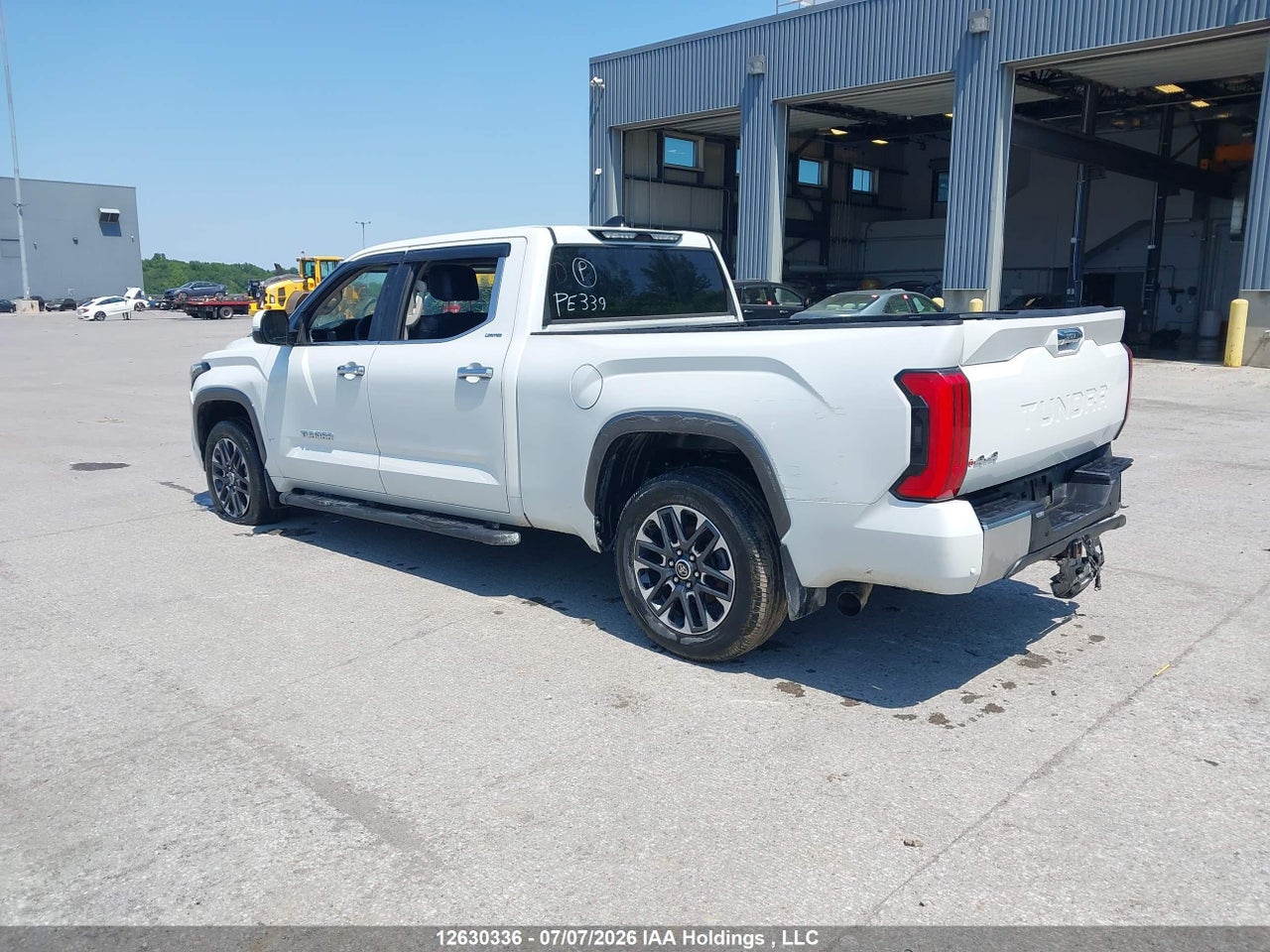 2023 TOYOTA TUNDRA CREWMAX LIMITED thumbnail 4
