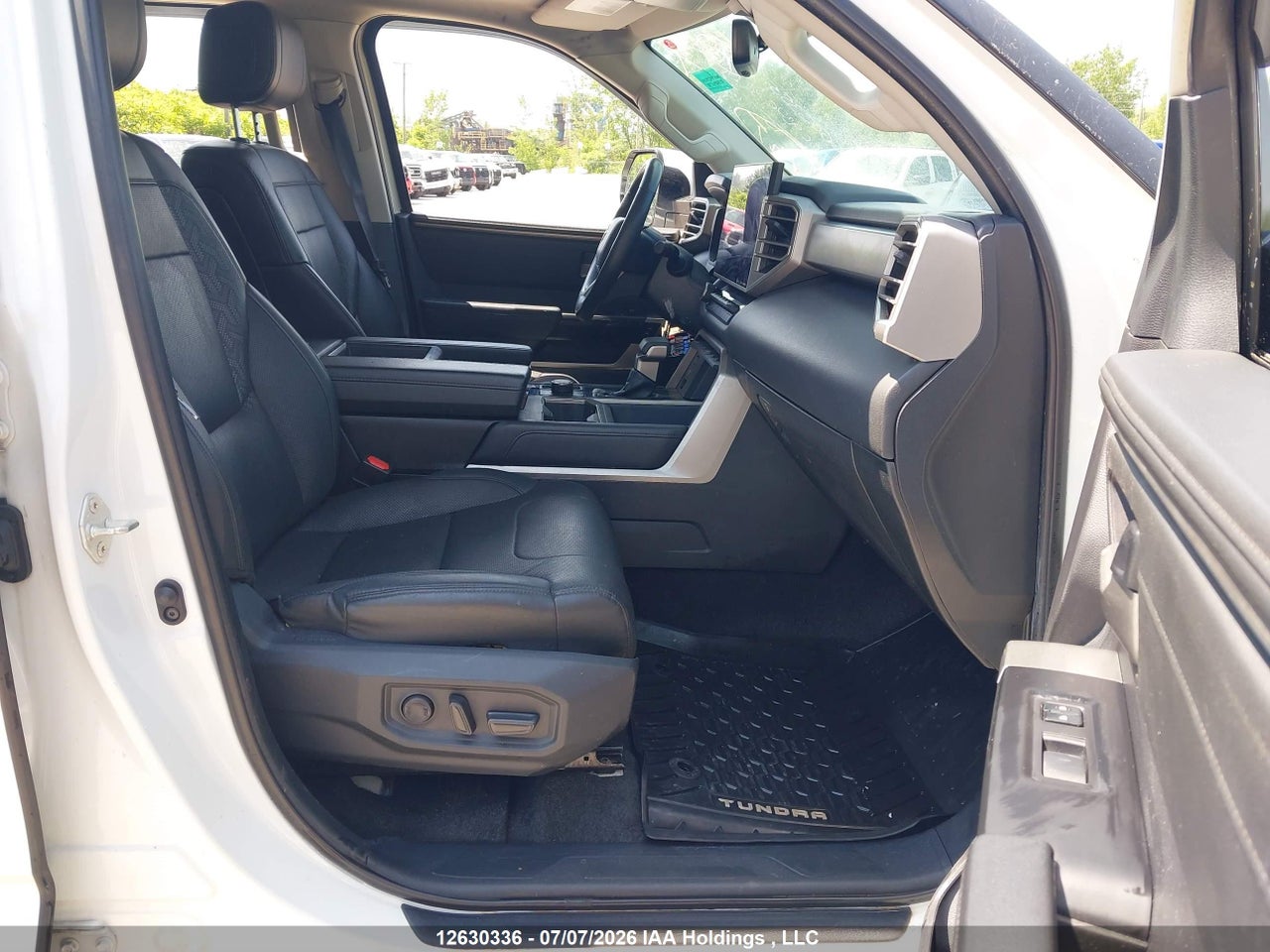 2023 TOYOTA TUNDRA CREWMAX LIMITED thumbnail 6