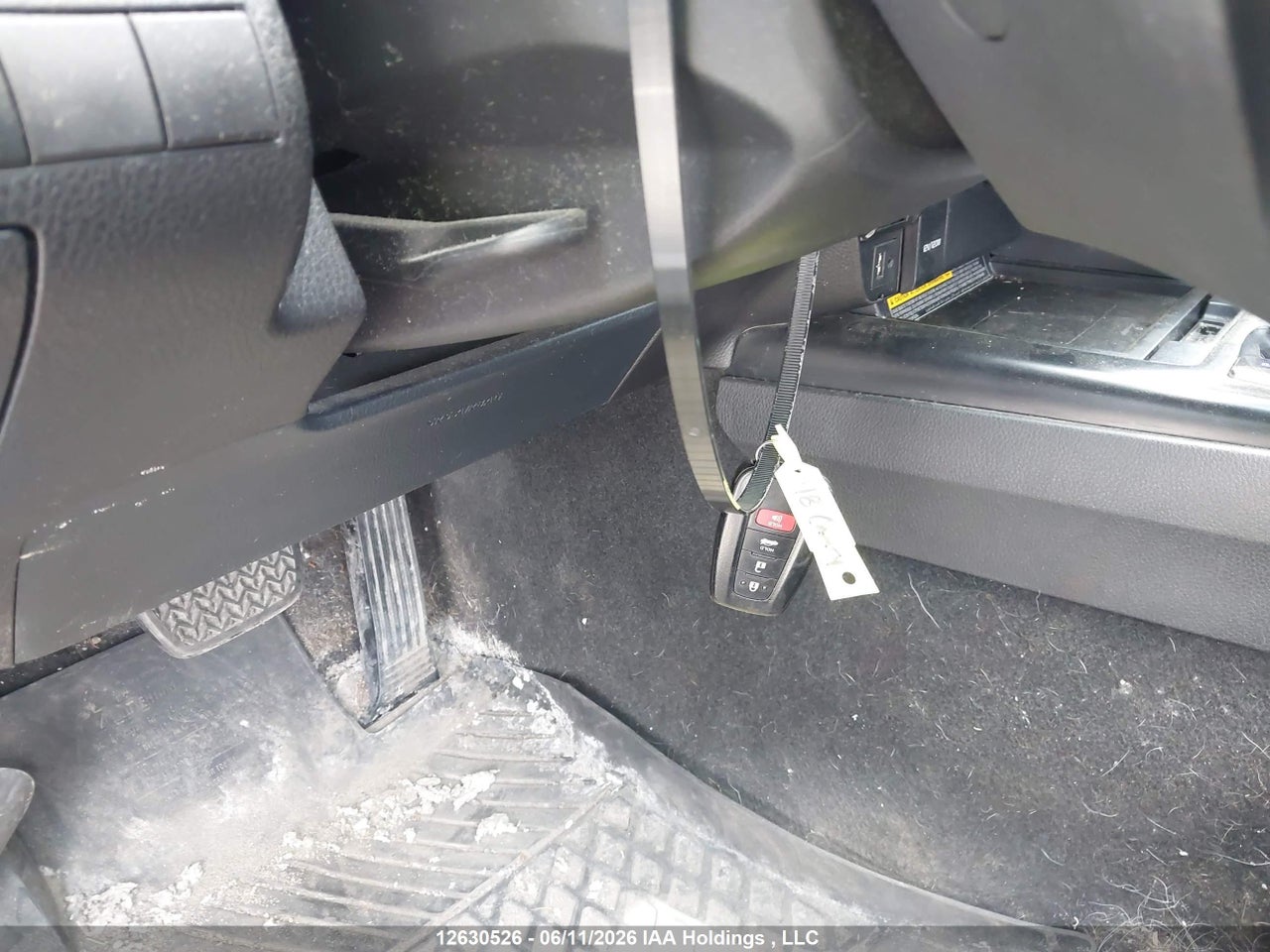 2018 TOYOTA CAMRY XSE thumbnail 12