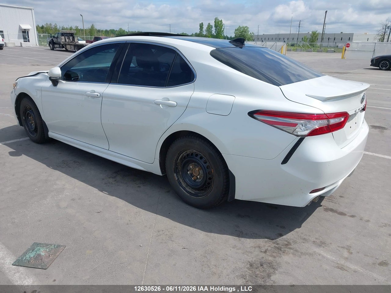2018 TOYOTA CAMRY XSE thumbnail 4
