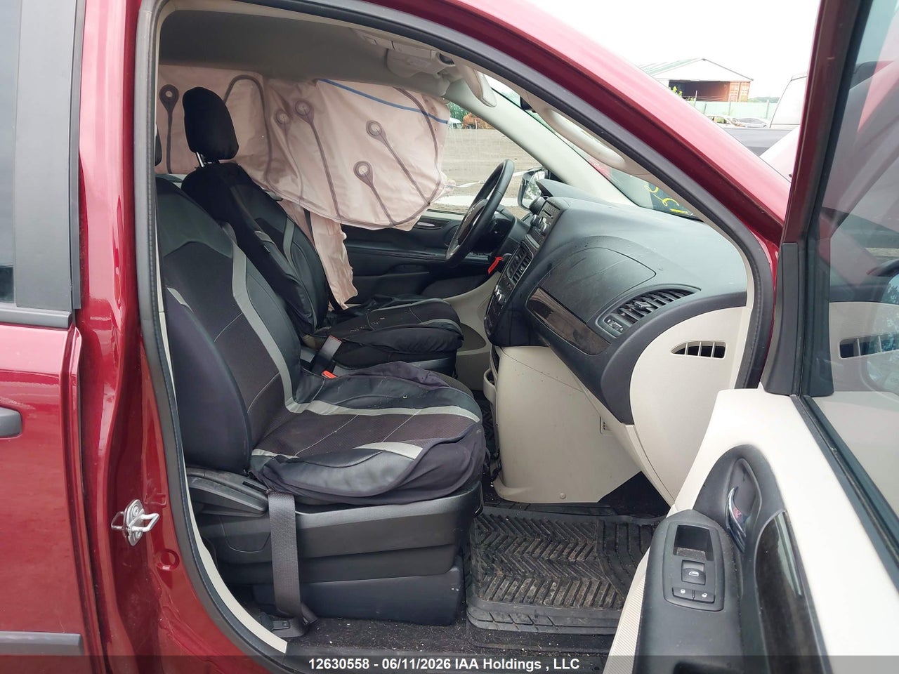 2017 DODGE GRAND CARAVAN thumbnail 6