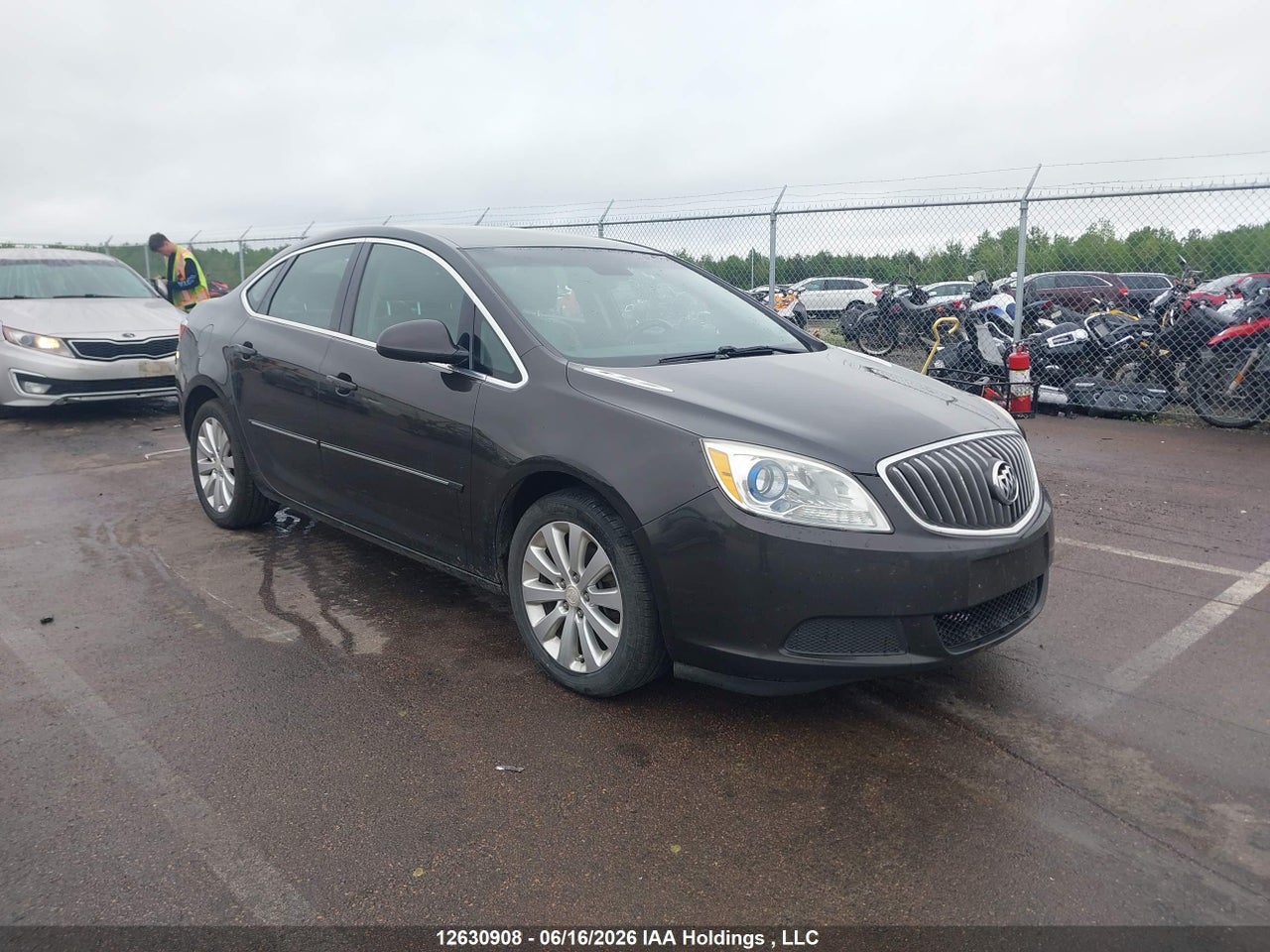 2015 BUICK VERANO thumbnail 2