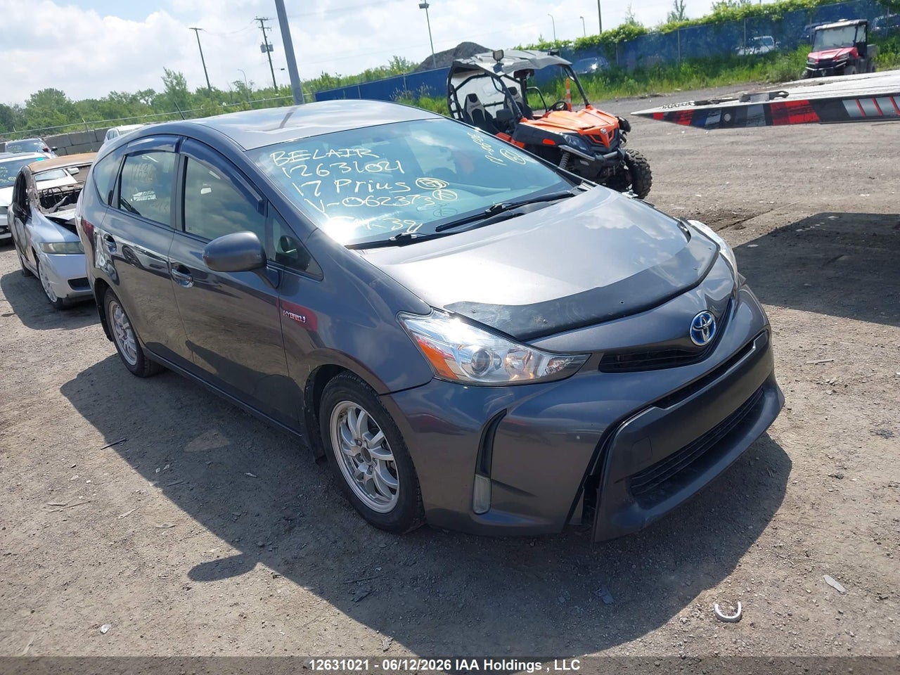 2017 TOYOTA PRIUS thumbnail 2