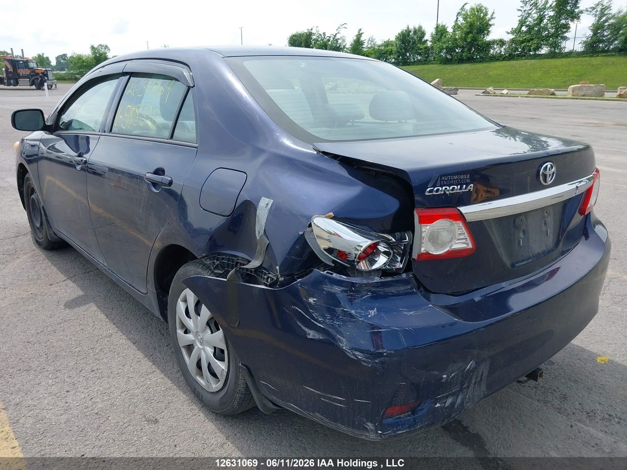 2011 TOYOTA COROLLA thumbnail 4