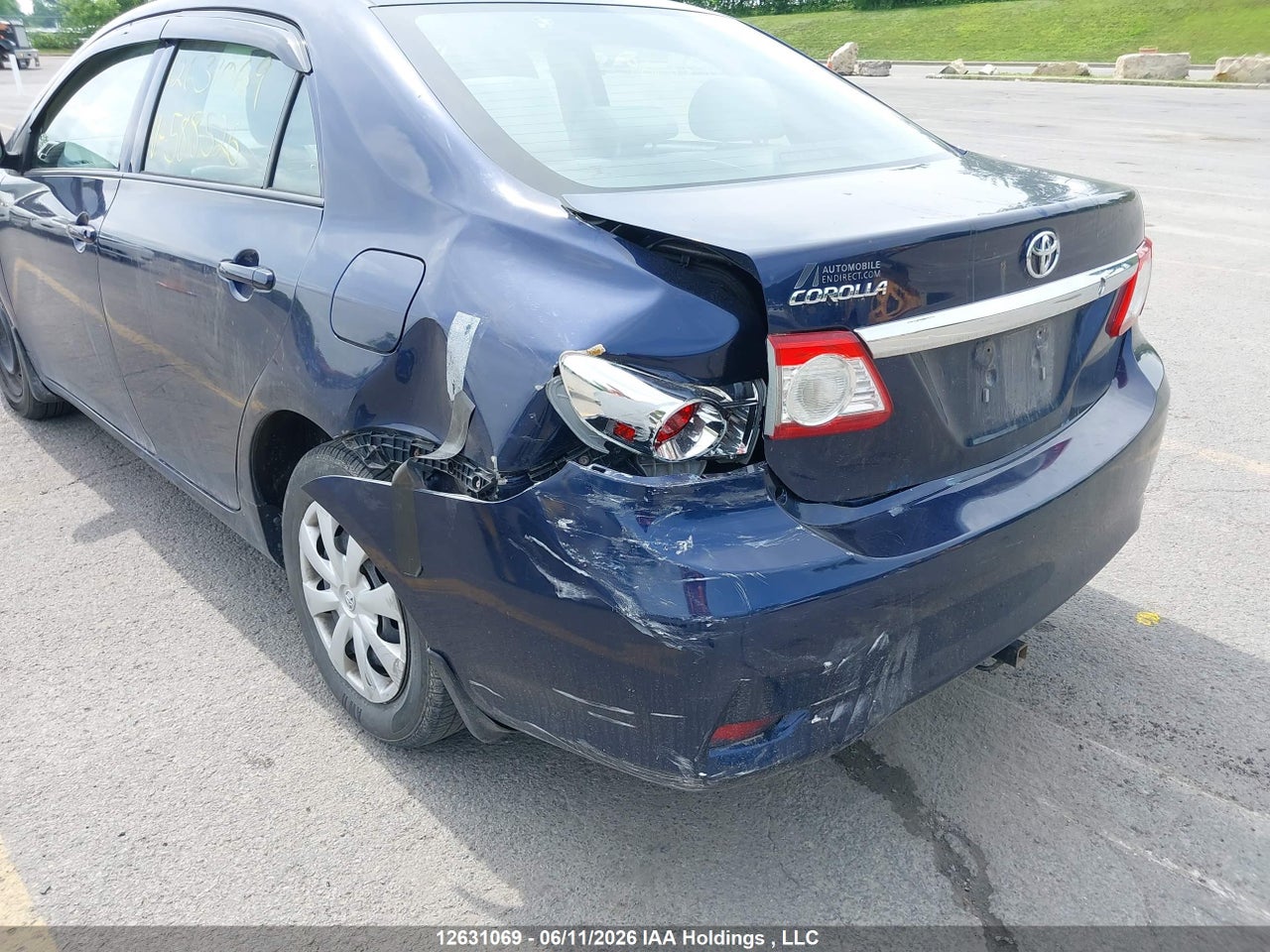 2011 TOYOTA COROLLA thumbnail 7