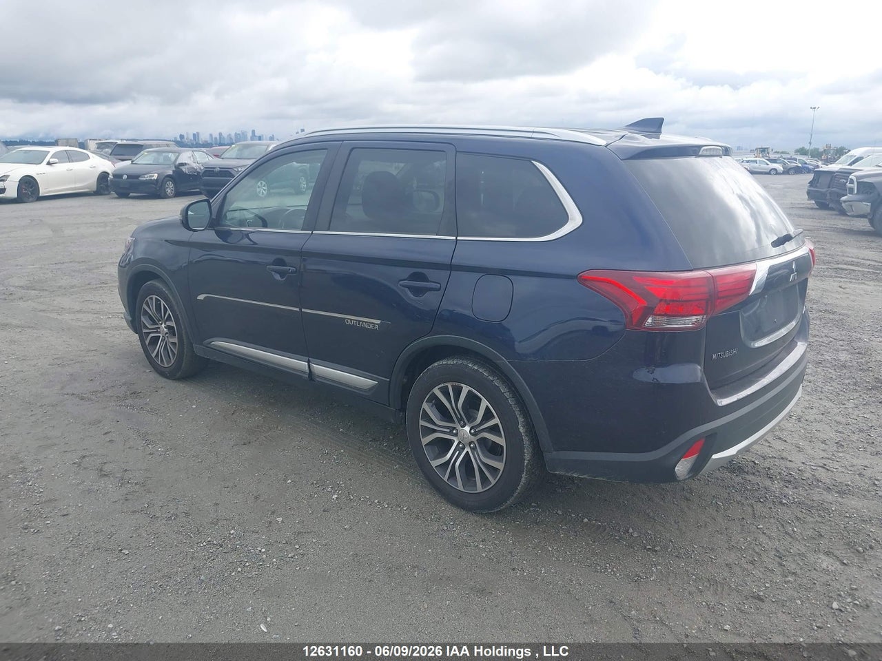 2018 MITSUBISHI OUTLANDER ES thumbnail 4