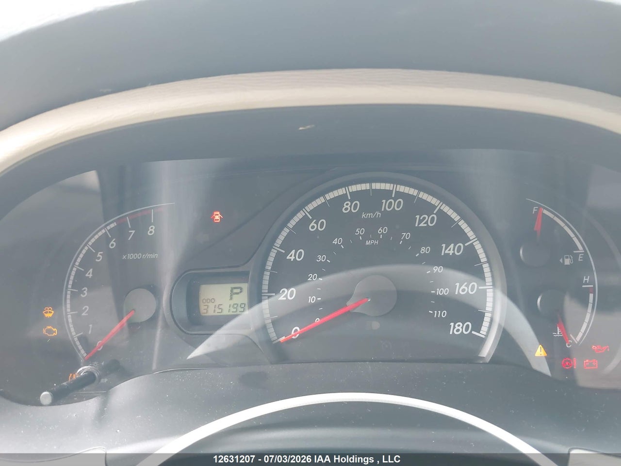 2011 TOYOTA SIENNA LE 8 PASSENGER thumbnail 8