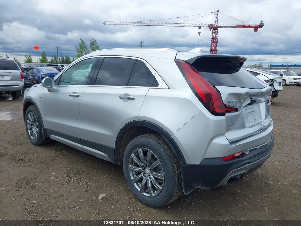 2020 CADILLAC XT4 PREMIUM LUXURY thumbnail 4