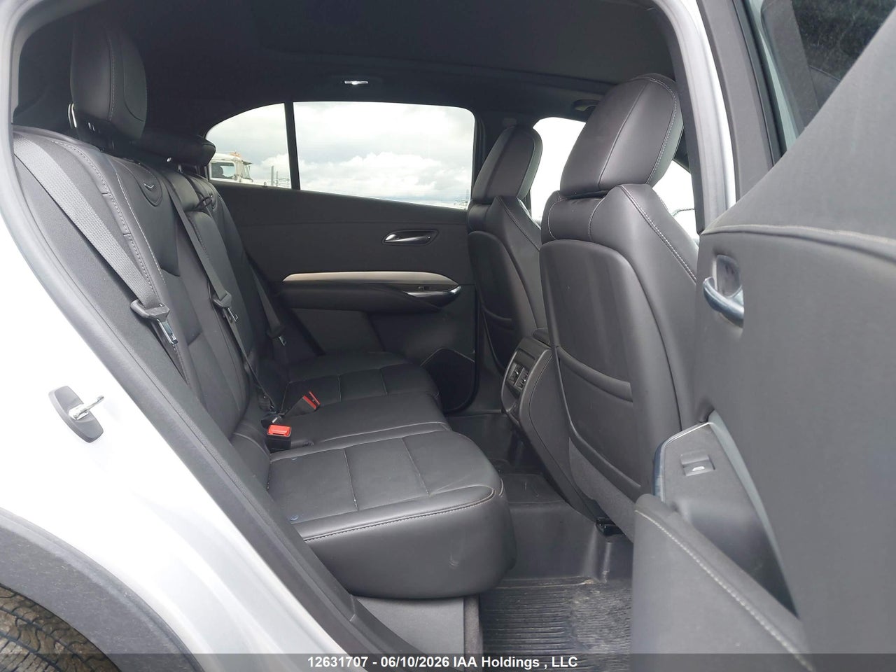 2020 CADILLAC XT4 PREMIUM LUXURY thumbnail 9