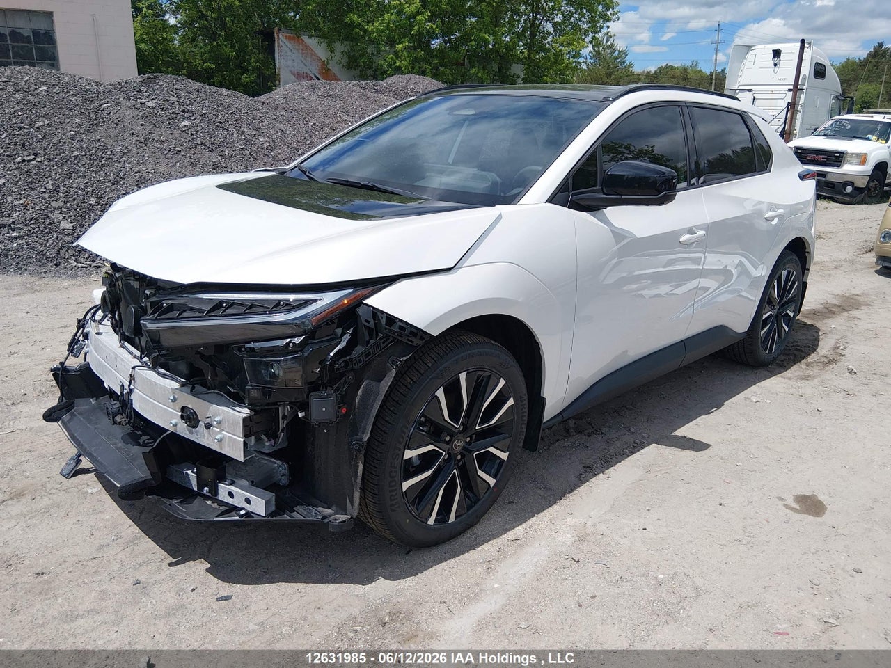 2026 TOYOTA BZ LIMITED AWD thumbnail 3