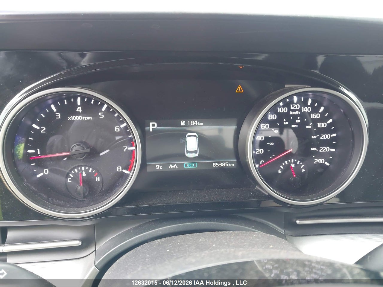 2024 KIA CARNIVAL LX thumbnail 8