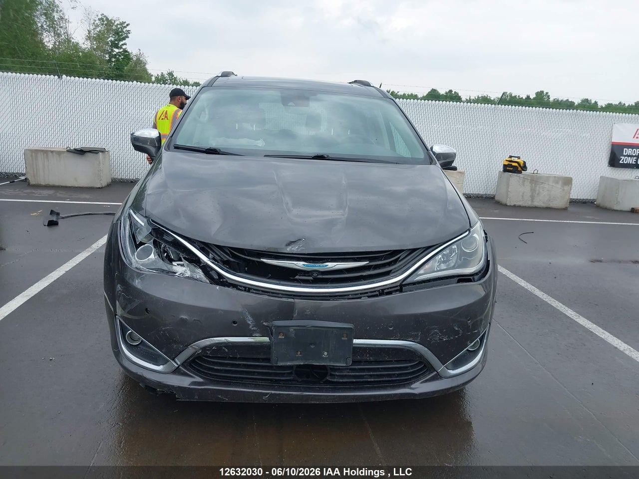 2018 CHRYSLER PACIFICA HYBRID LIMITED thumbnail 12
