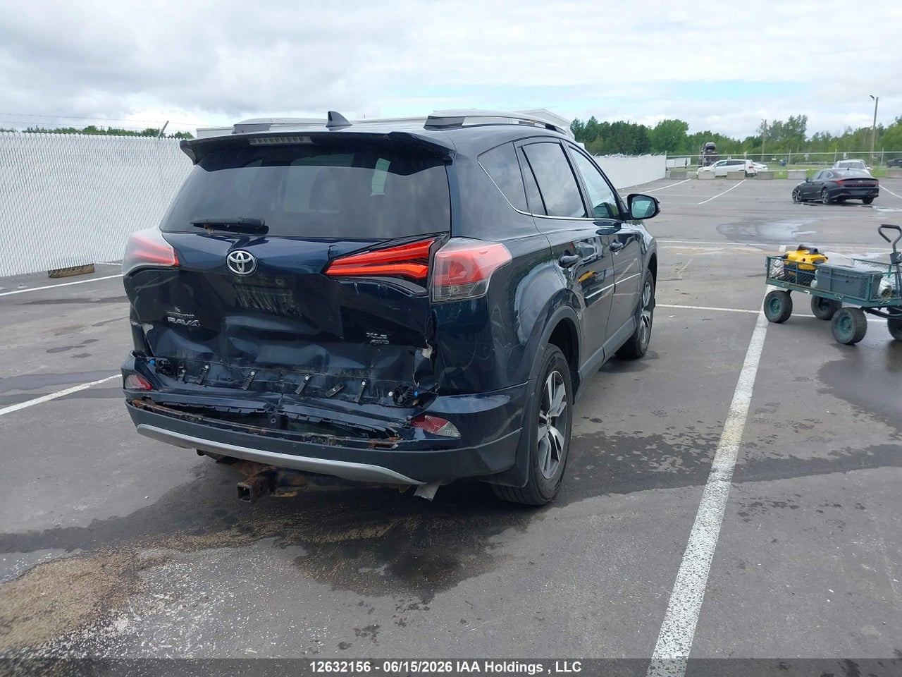 2017 TOYOTA RAV4 XLE thumbnail 5