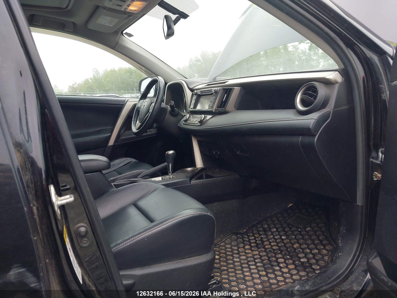 2015 TOYOTA RAV4 LIMITED thumbnail 6
