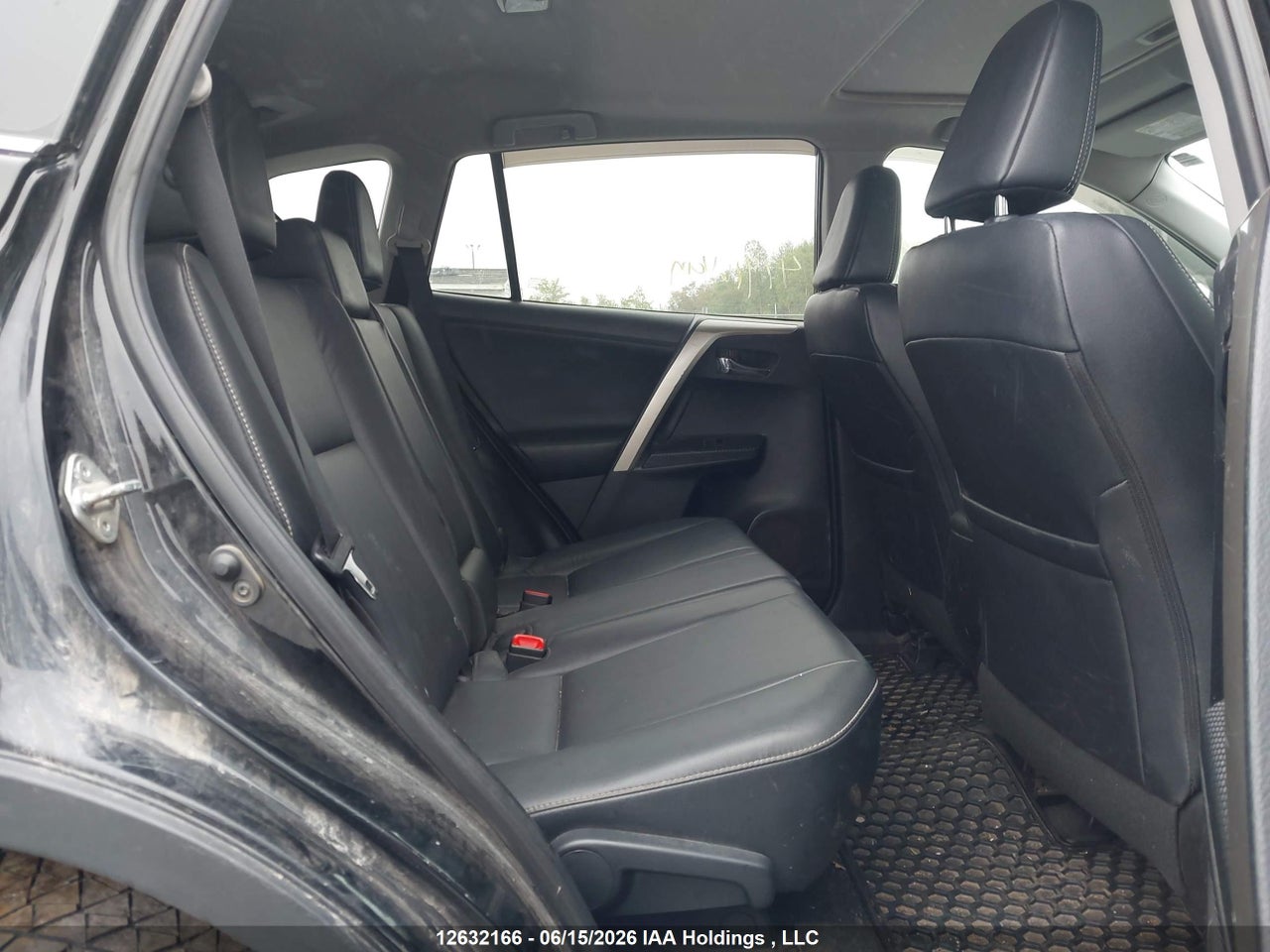 2015 TOYOTA RAV4 LIMITED thumbnail 9