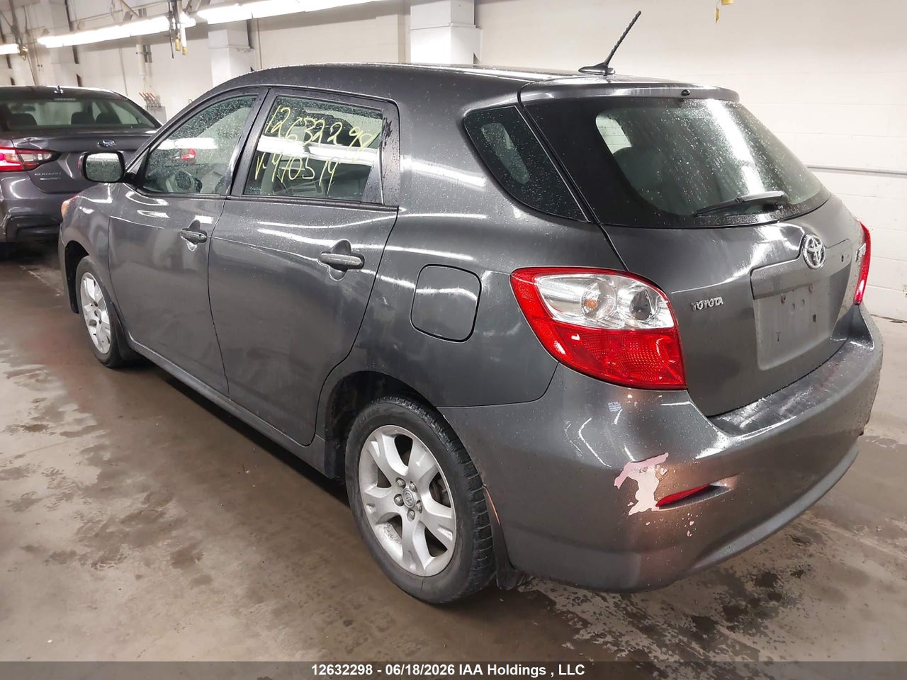 2010 TOYOTA MATRIX thumbnail 4