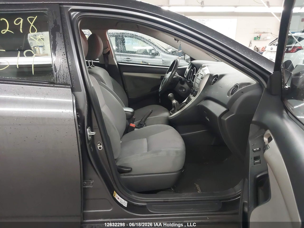 2010 TOYOTA MATRIX thumbnail 6