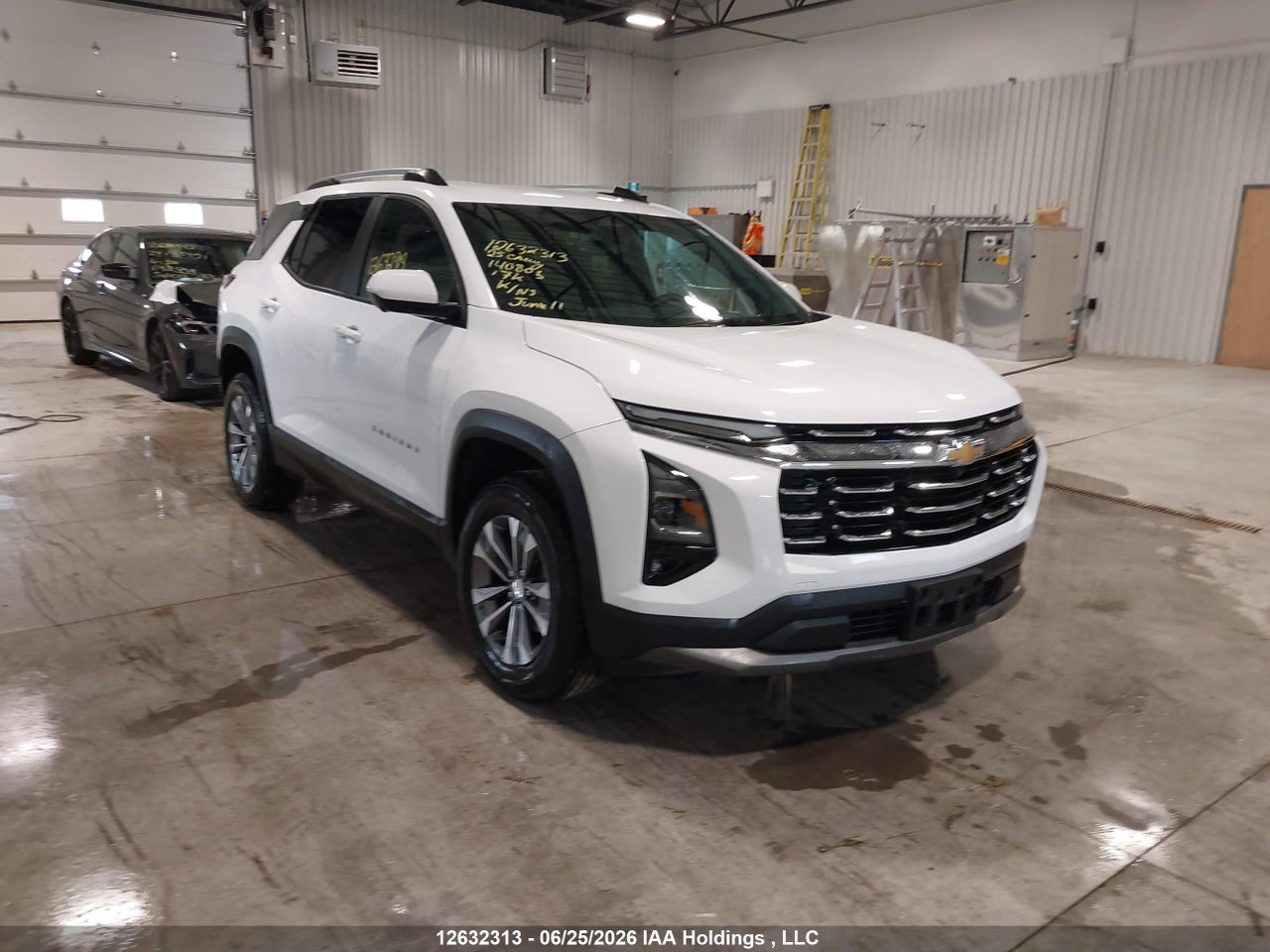 2025 CHEVROLET EQUINOX LT thumbnail 2