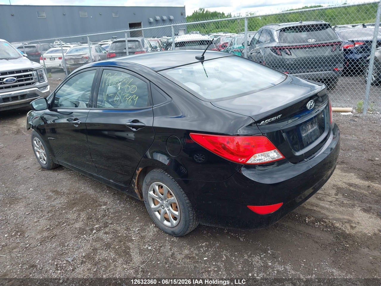 2014 HYUNDAI ACCENT thumbnail 4