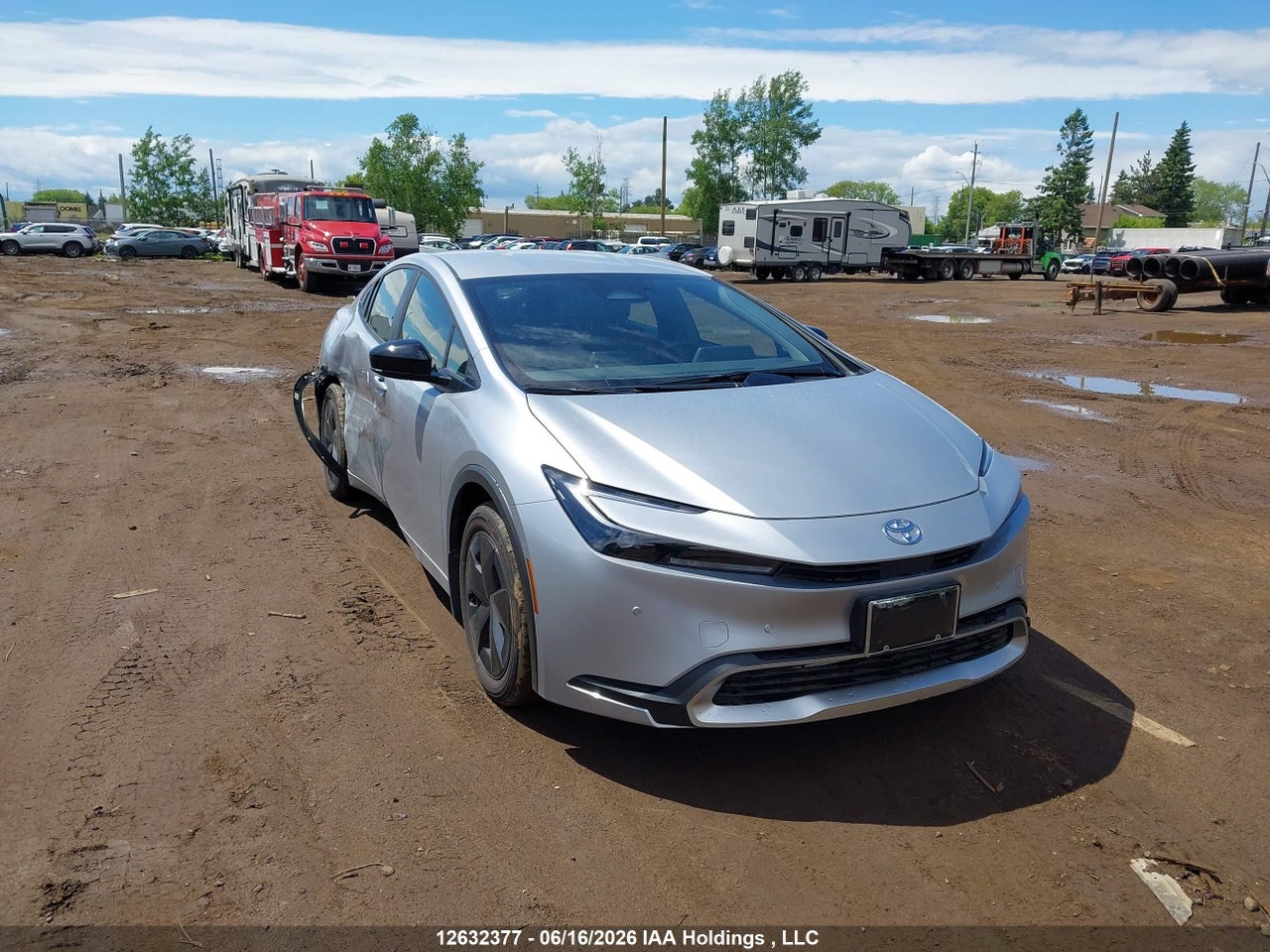 2026 TOYOTA PRIUS thumbnail 2