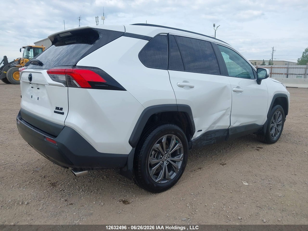 2024 TOYOTA RAV4 XLE/WOODLAND EDITION thumbnail 5