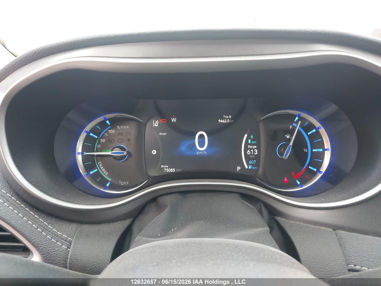 2023 CHRYSLER PACIFICA HYBRID TOURING L thumbnail 8
