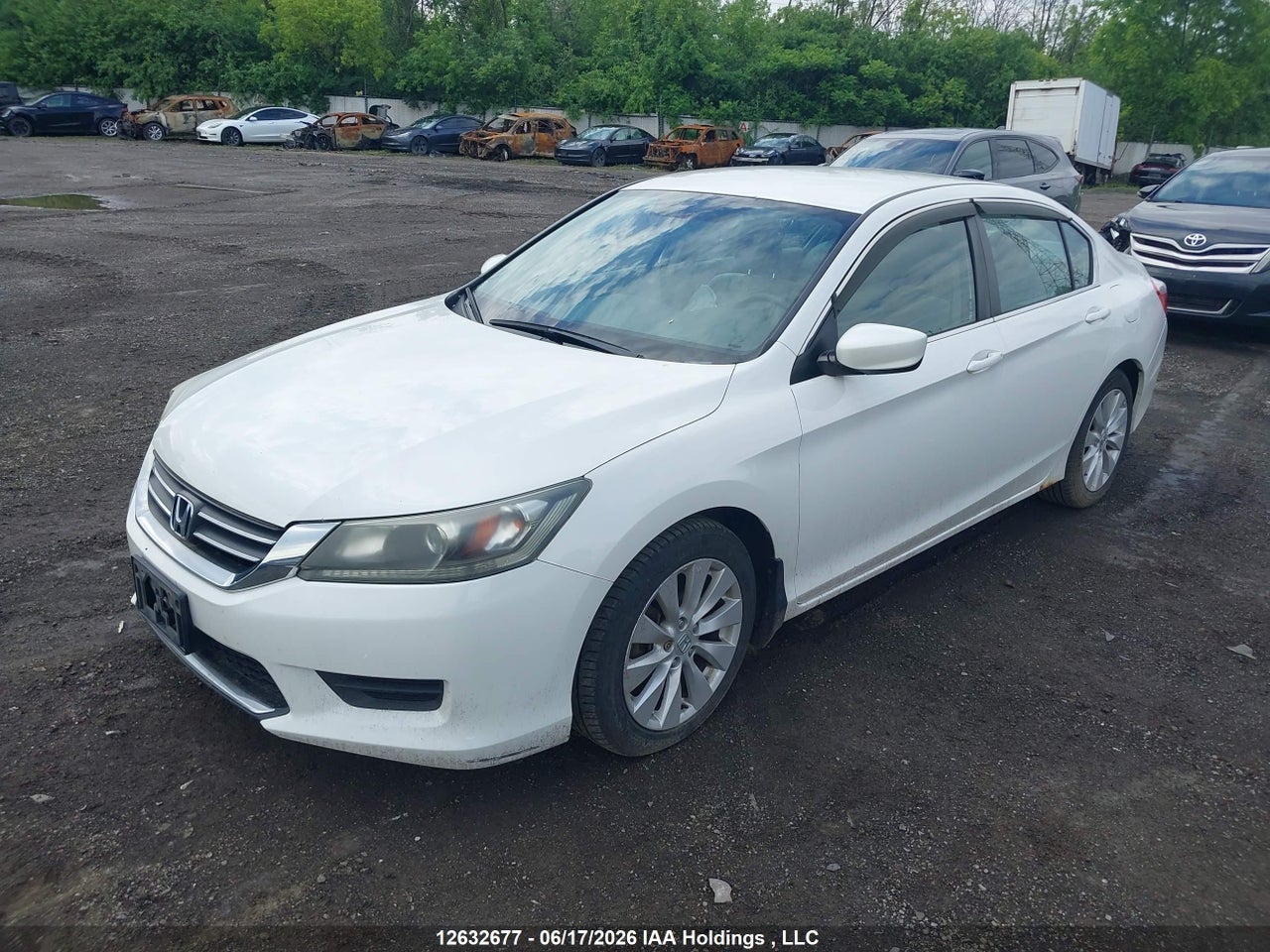 2013 HONDA ACCORD LX thumbnail 3