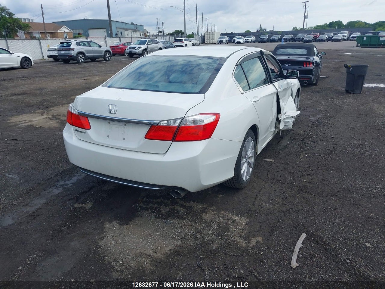 2013 HONDA ACCORD LX thumbnail 5