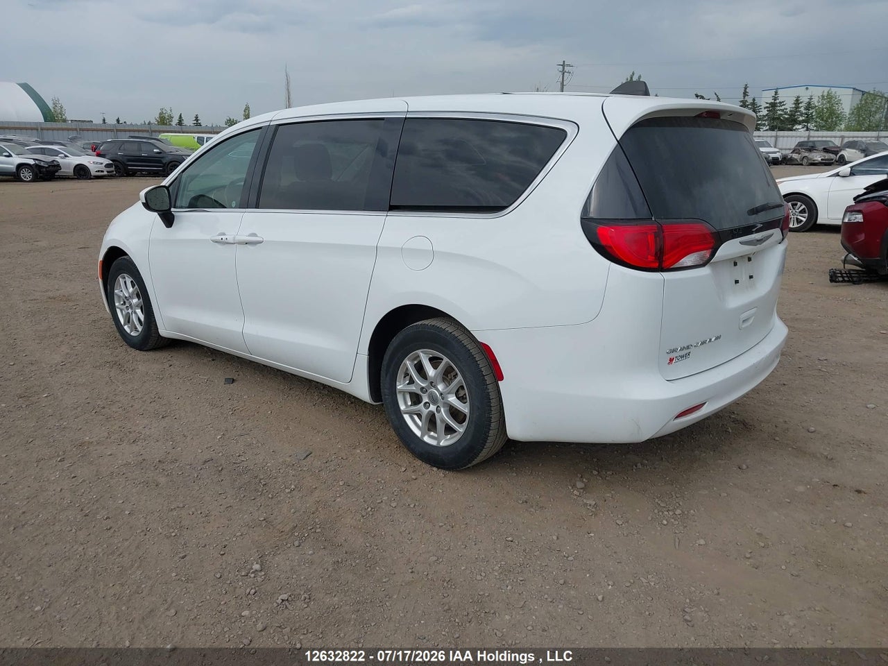 2021 CHRYSLER GRAND CARAVAN SXT thumbnail 4