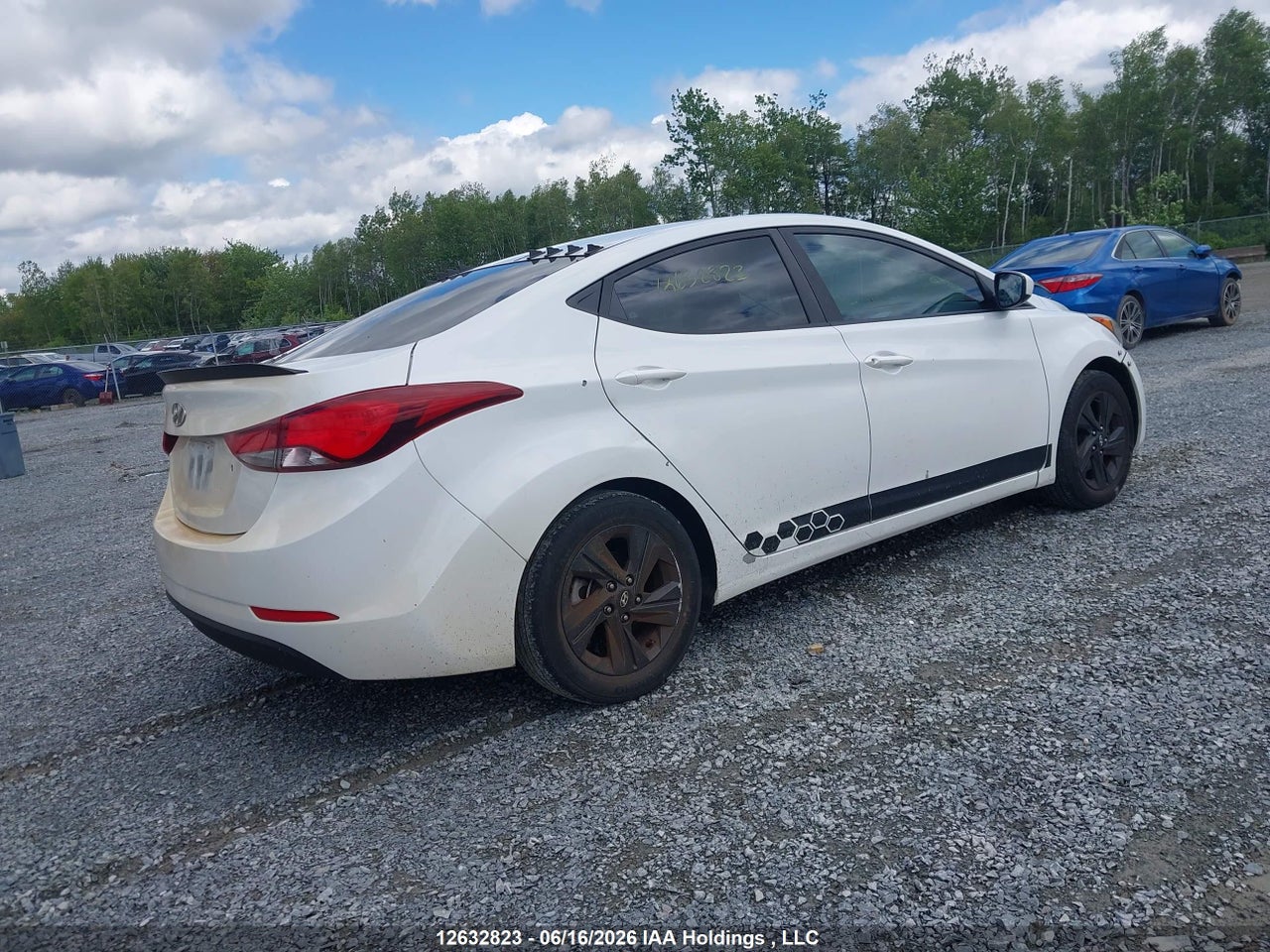 2016 HYUNDAI ELANTRA LE-R thumbnail 5