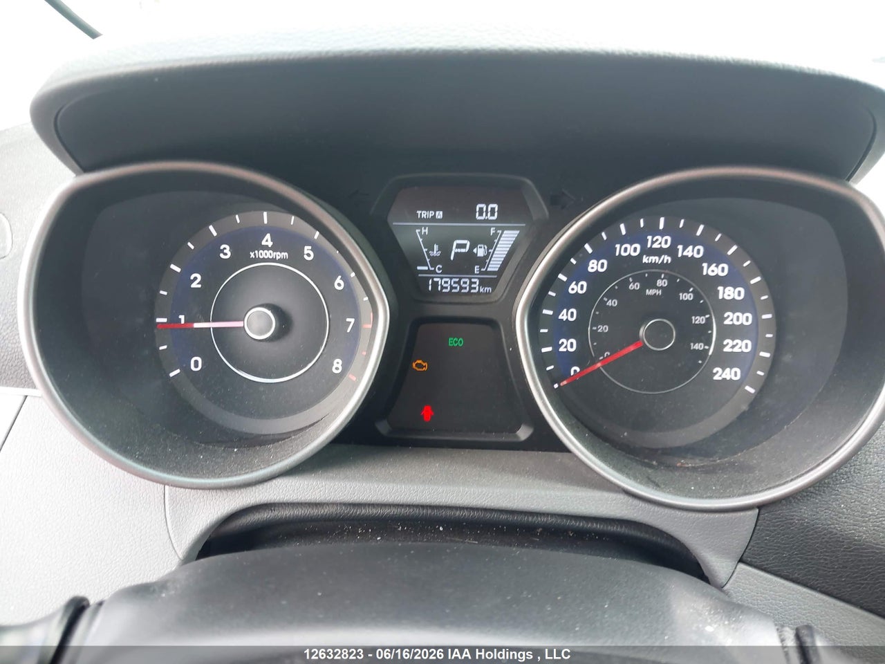 2016 HYUNDAI ELANTRA LE-R thumbnail 8