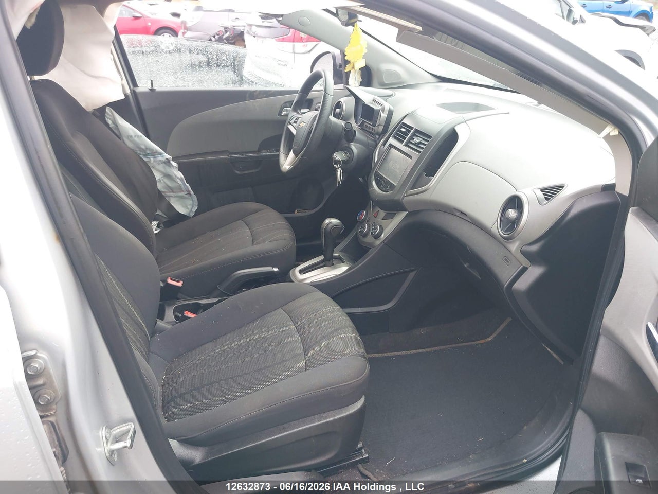 2016 CHEVROLET SONIC LT thumbnail 6