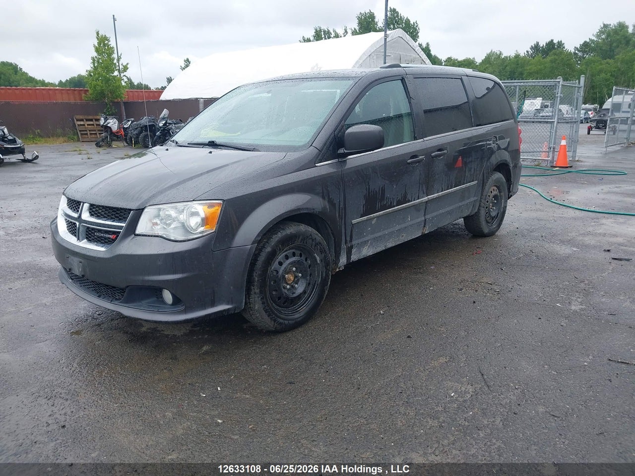 2016 DODGE GRAND CARAVAN CREW thumbnail 3