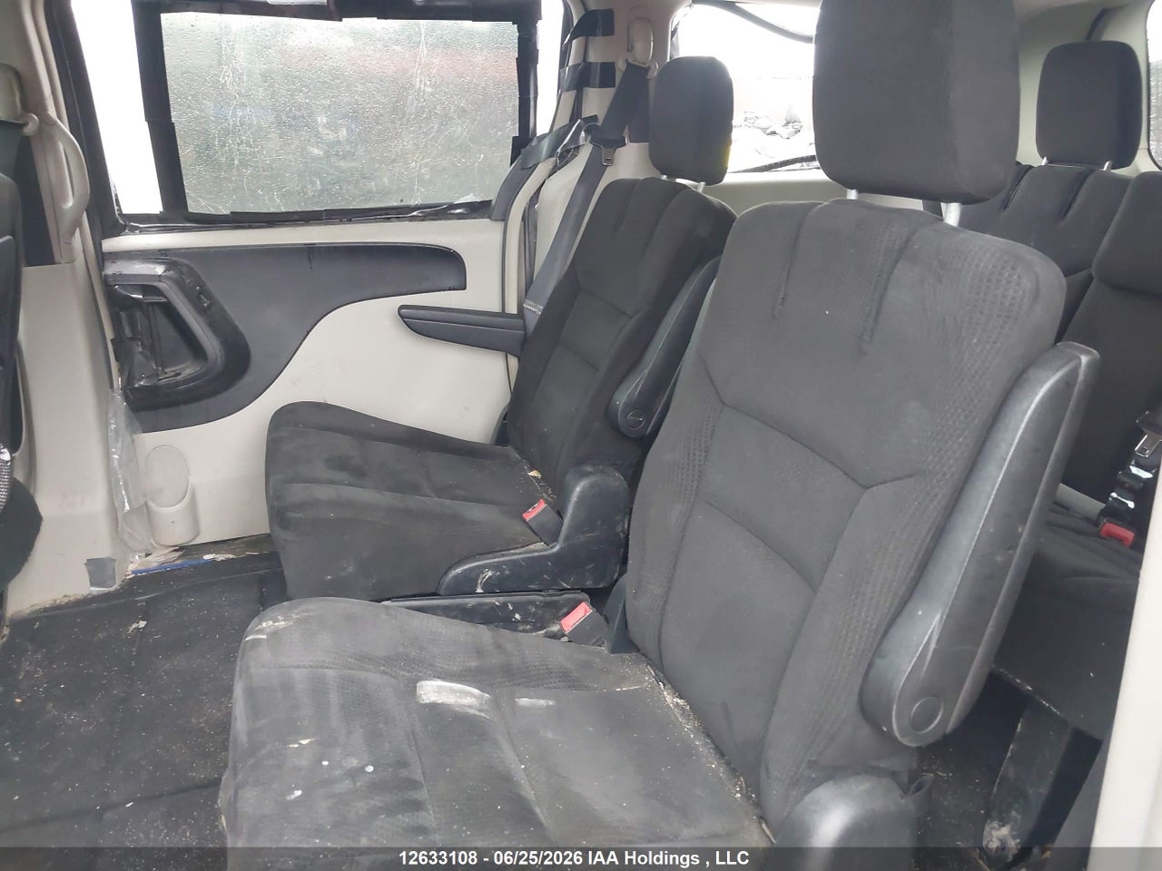 2016 DODGE GRAND CARAVAN CREW thumbnail 9