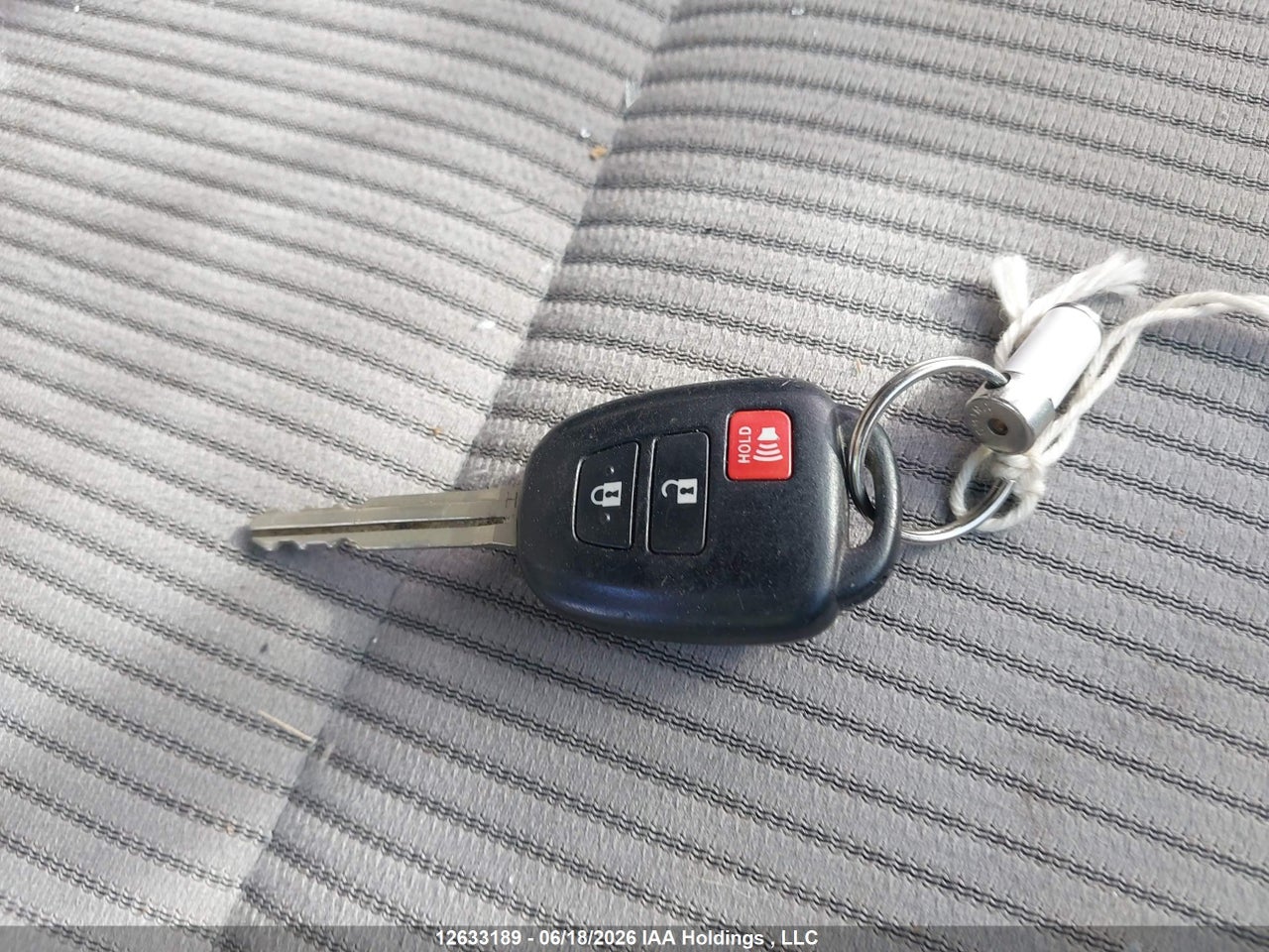 2013 TOYOTA RAV4 LE thumbnail 12