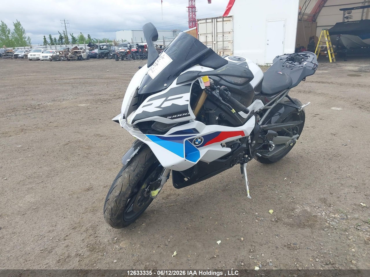 2025 BMW S 1000 RR thumbnail 3