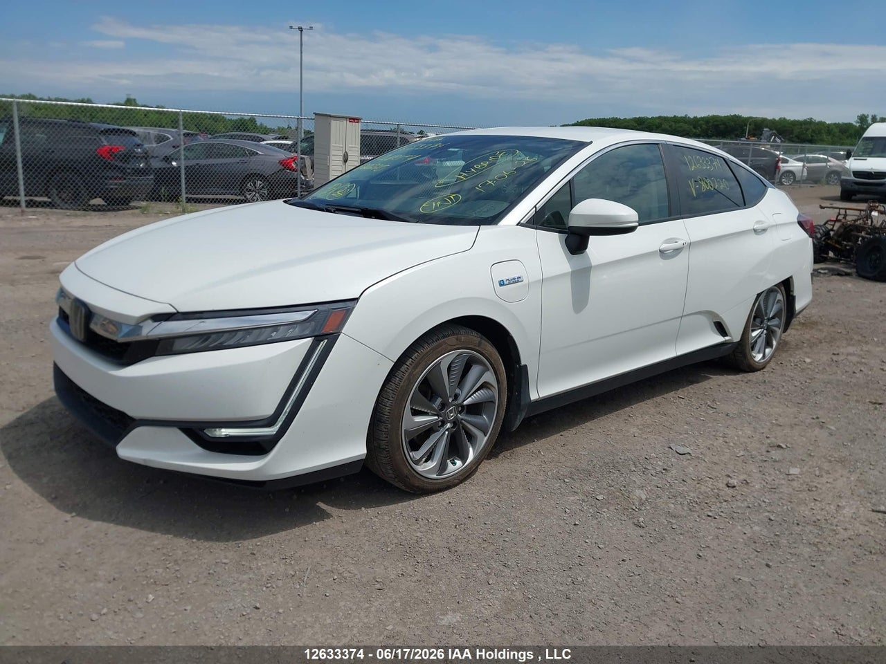 2019 HONDA CLARITY PLUG-IN HYBRID TOURING thumbnail 3