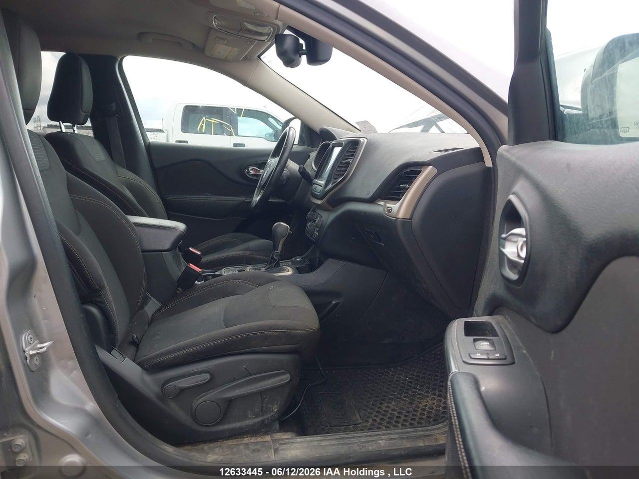 2016 JEEP CHEROKEE NORTH thumbnail 6