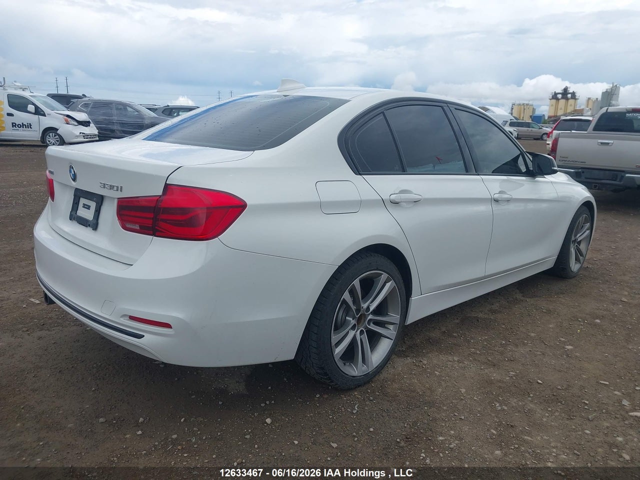 2018 BMW 330 XI thumbnail 5