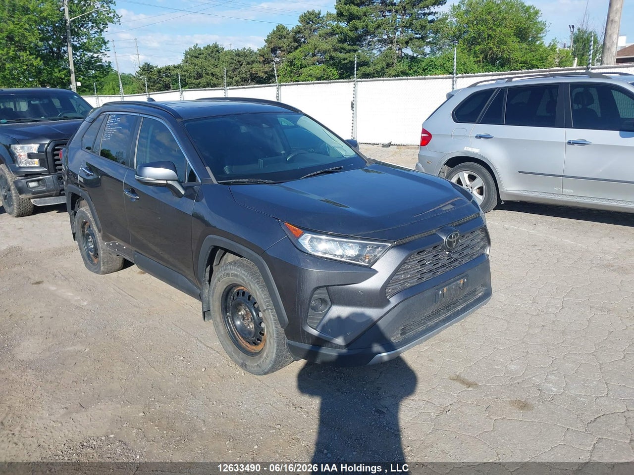 2021 TOYOTA RAV4 LIMITED thumbnail 2