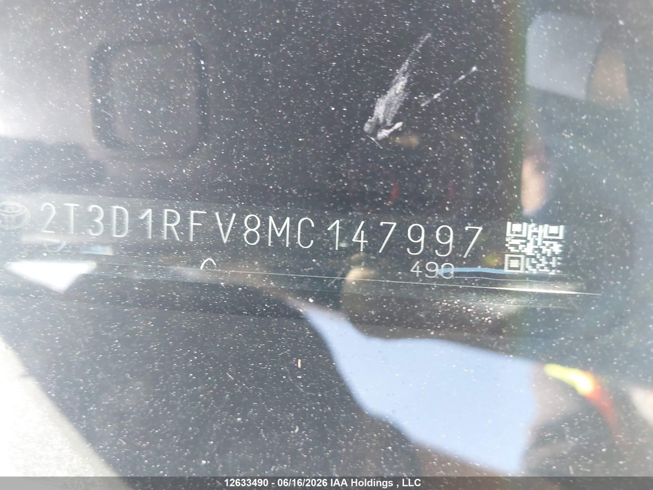 2021 TOYOTA RAV4 LIMITED thumbnail 10