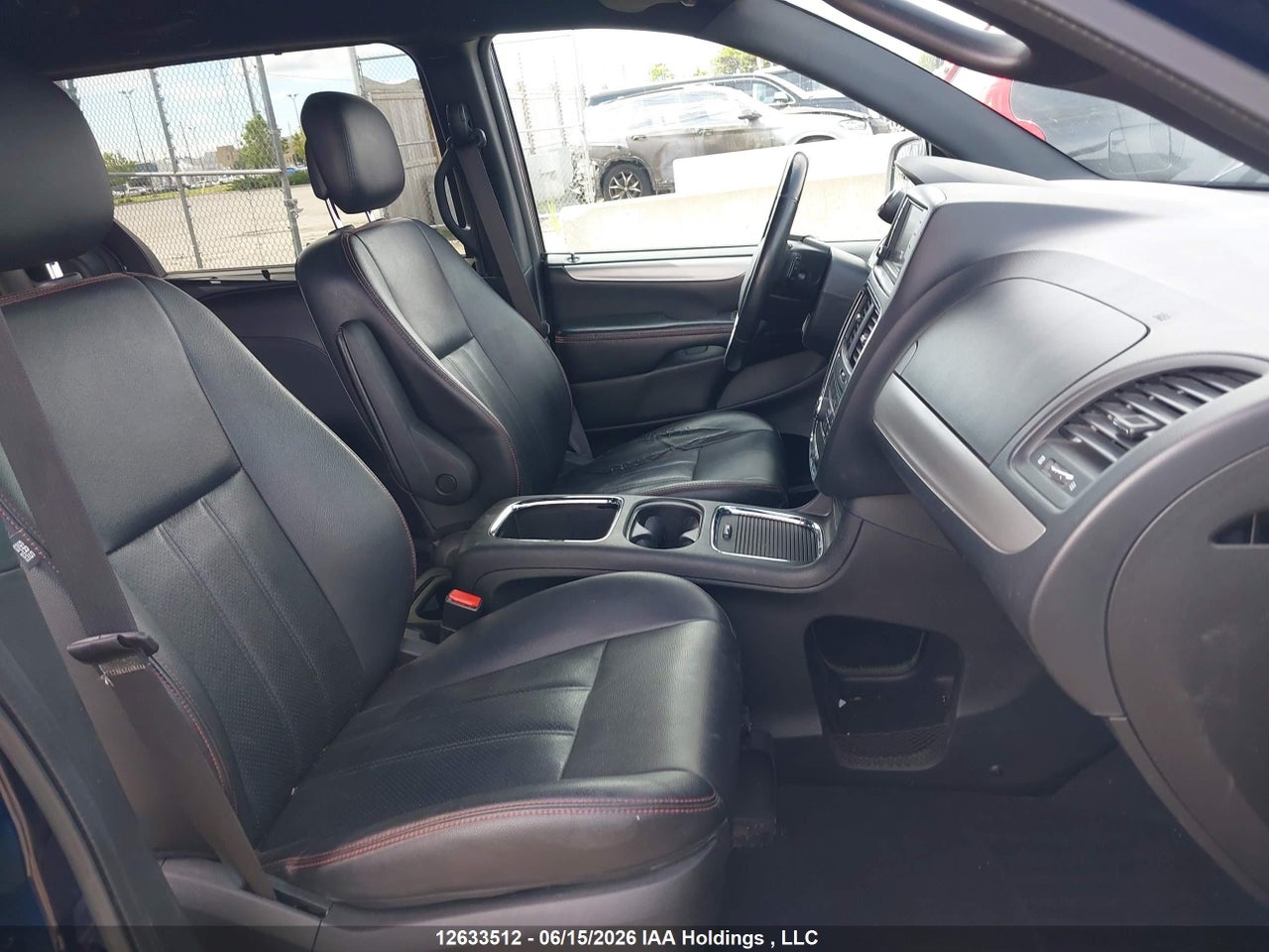 2017 DODGE GRAND CARAVAN GT thumbnail 6