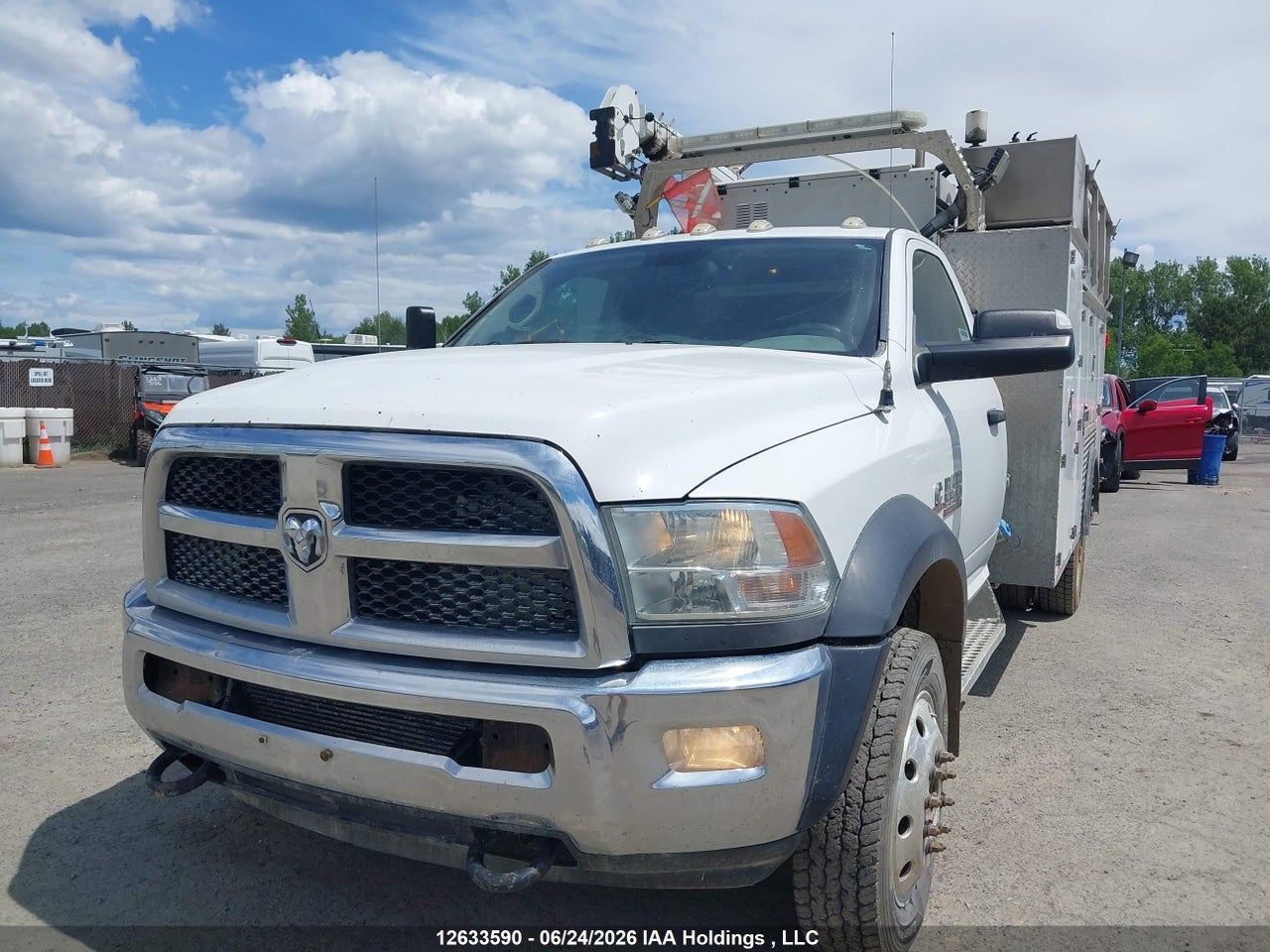 2017 RAM 5500 thumbnail 7