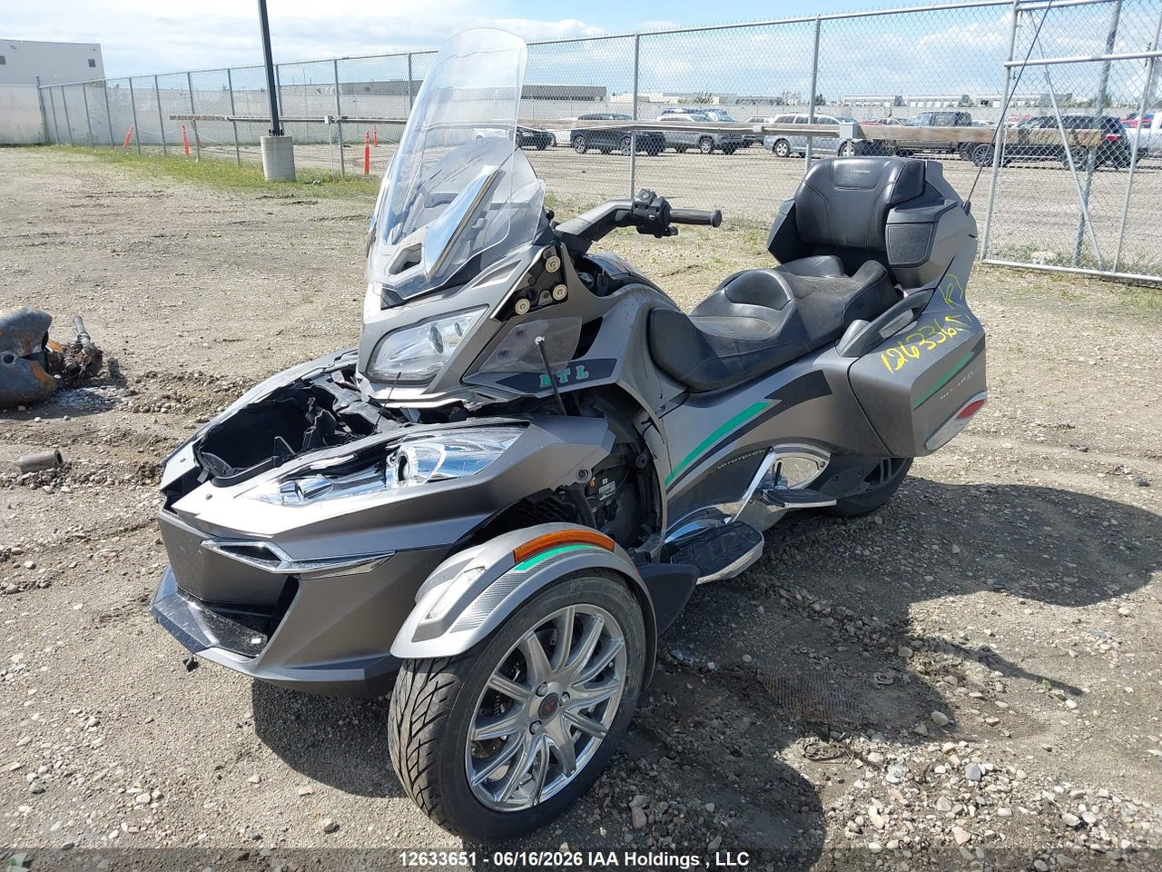 2014 CAN-AM SPYDER ROADSTER RT/RTS/RT LIMITED thumbnail 3