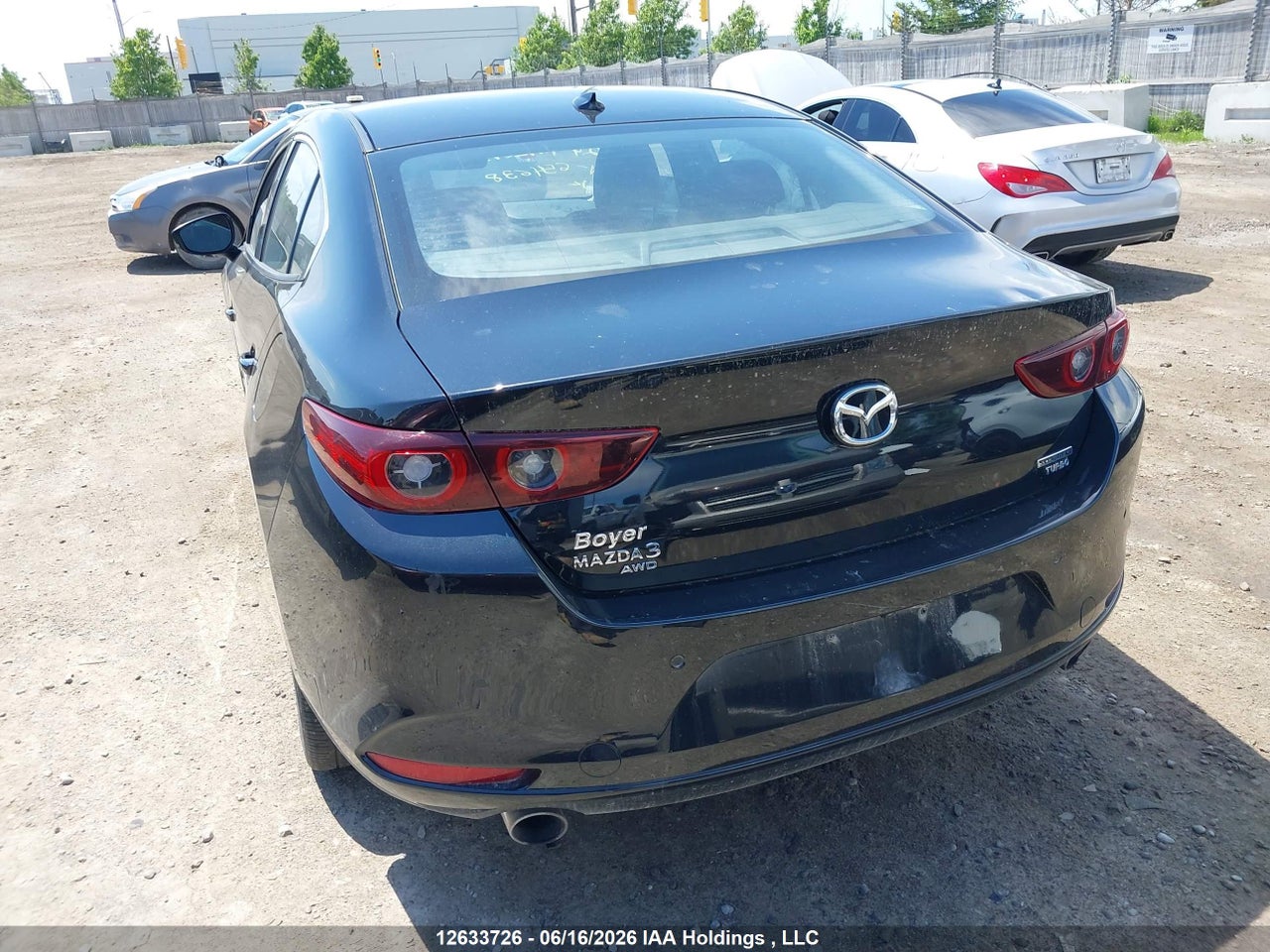 2024 MAZDA 3 GT thumbnail 4