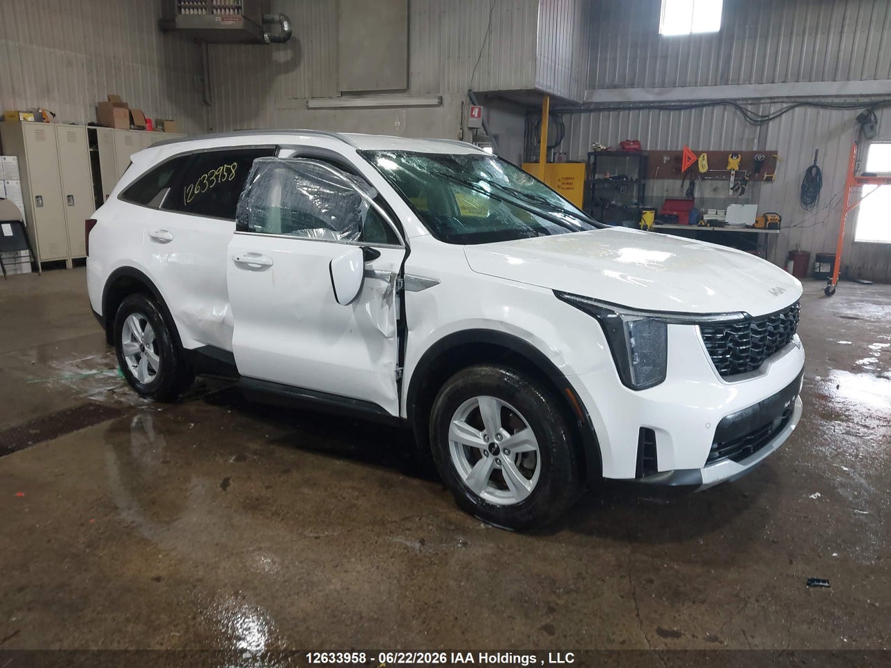 2025 KIA SORENTO LX thumbnail 2
